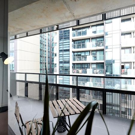Mono Apartments On Franklin Street Melbourne City Exterior foto