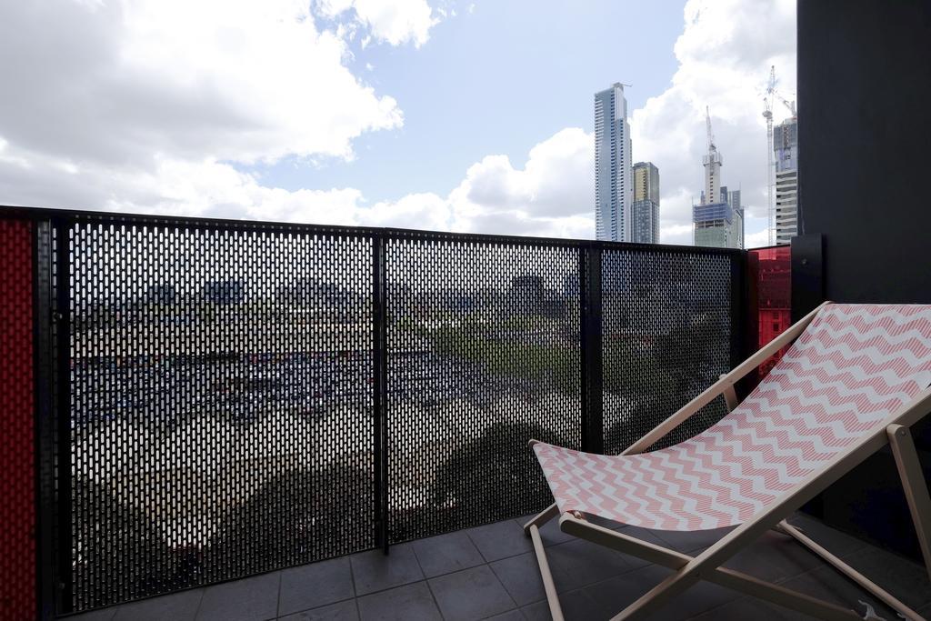 Mono Apartments On Franklin Street Melbourne City Exterior foto