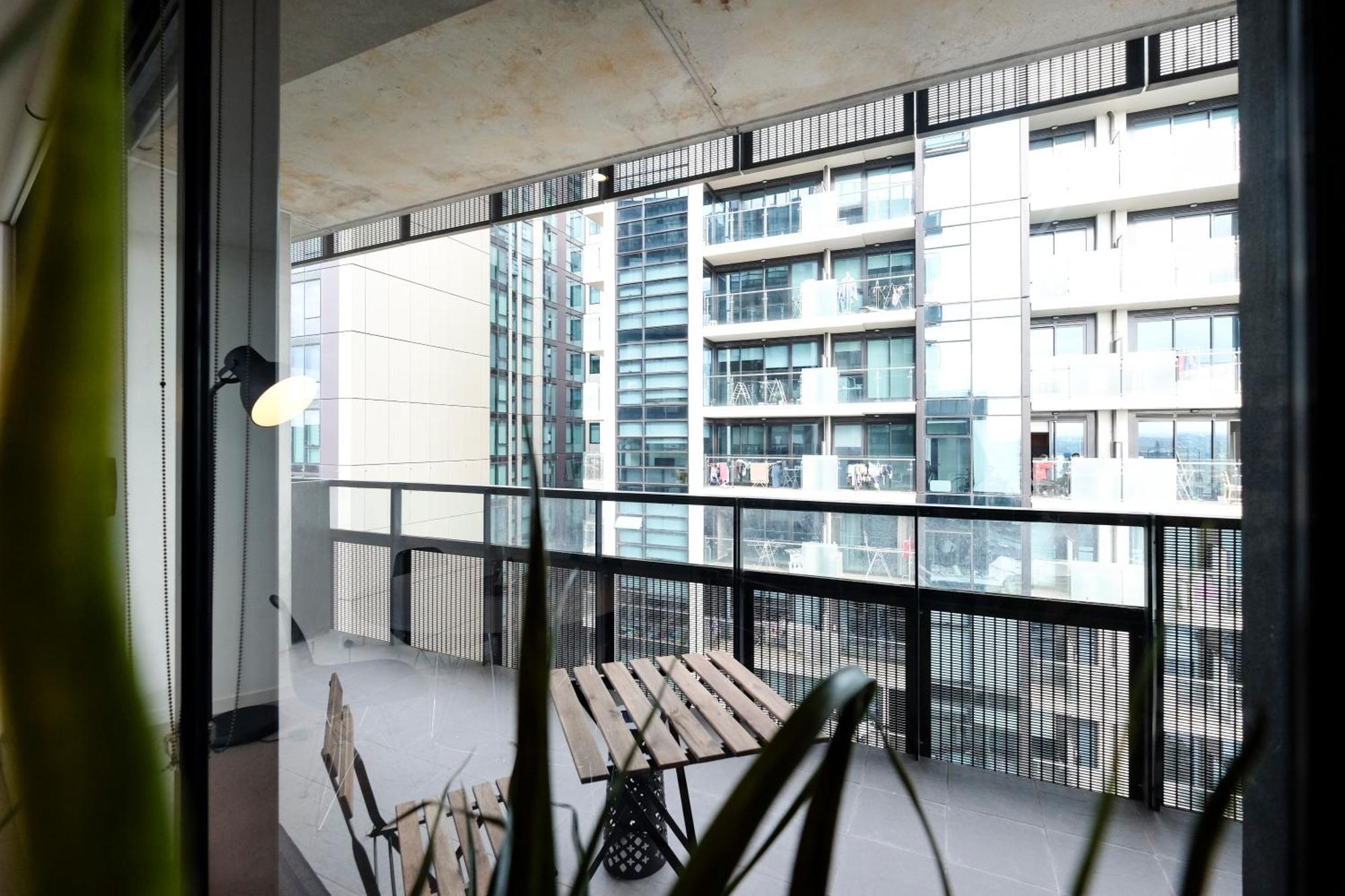 Mono Apartments On Franklin Street Melbourne City Exterior foto
